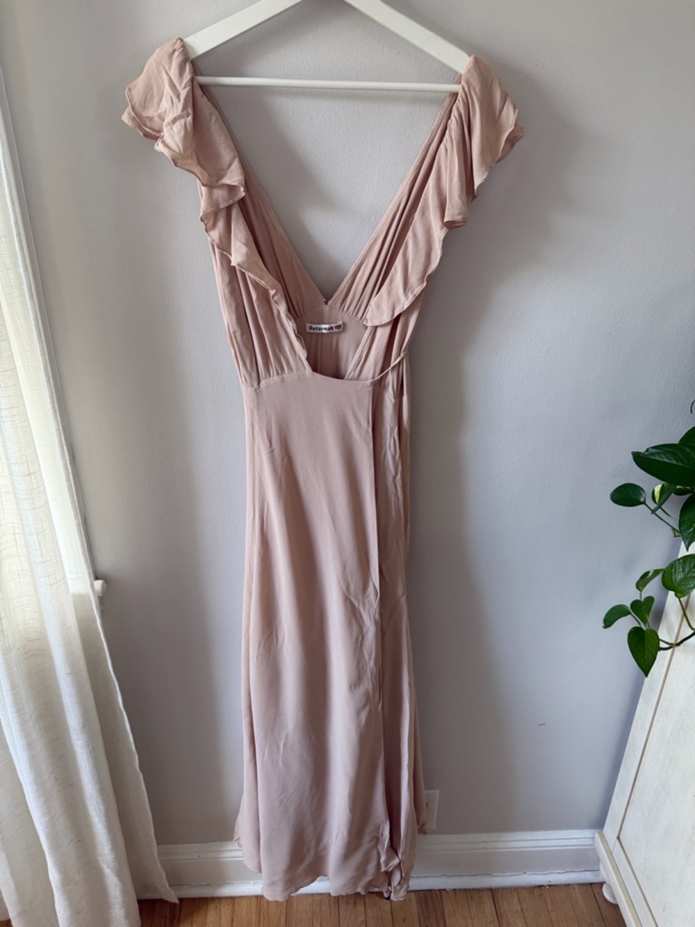 Reformation Peppermint Gown Champagne - Picture 3 of 8